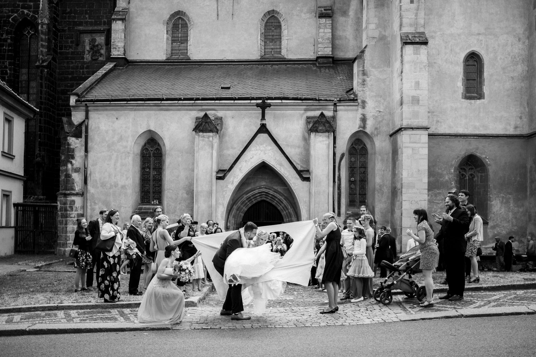 Dokumentární svatební fotograf