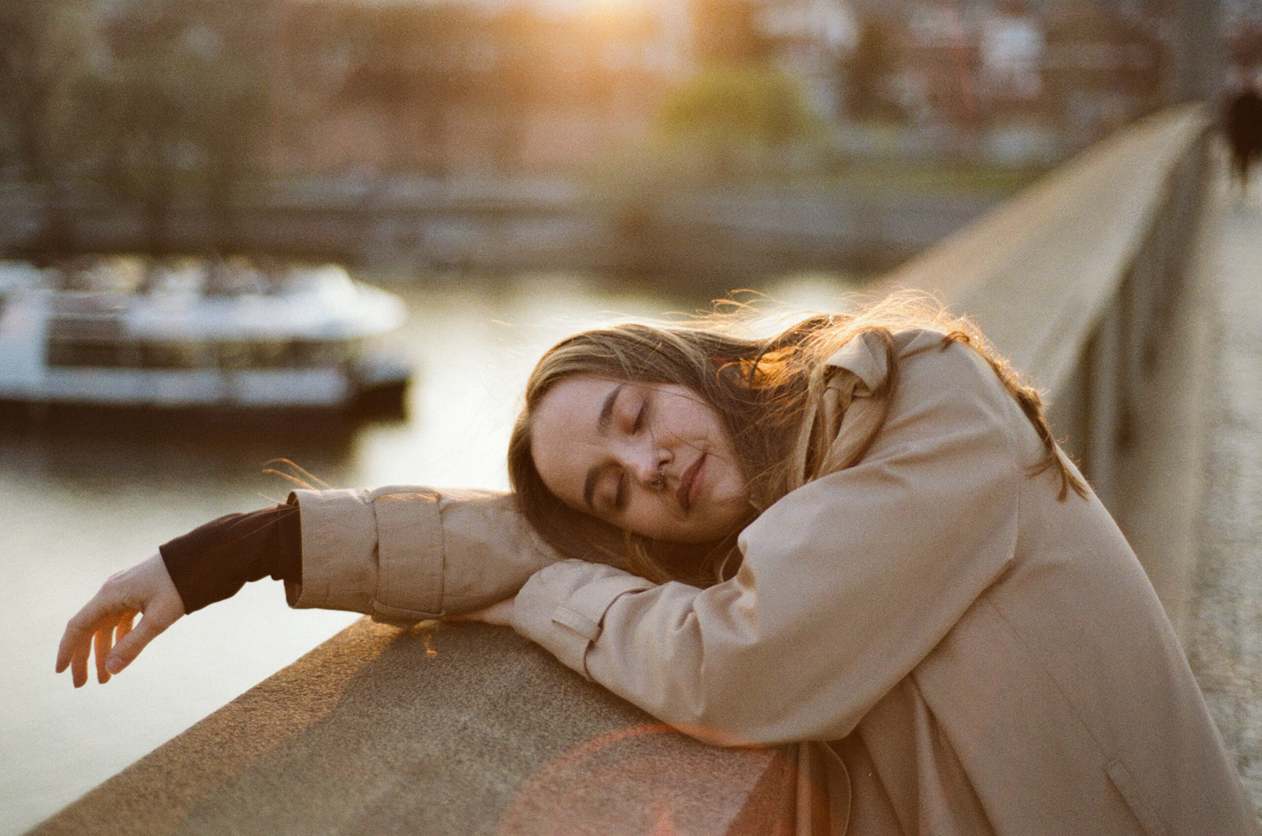 Analog Kodak Gold 200 Nikon 100F