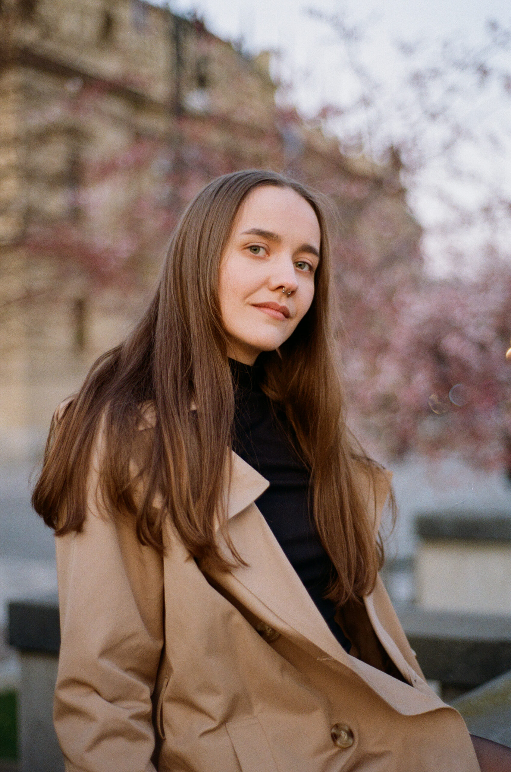 Analog Kodak Gold 200 Nikon 100F