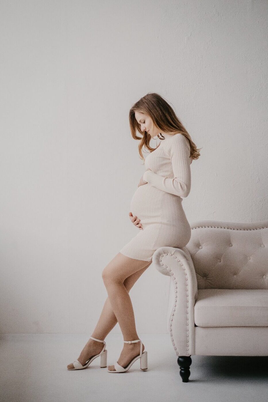 těhotenské focení v ateliéru
