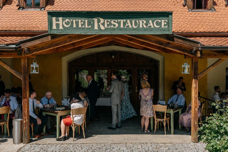 Svatek Všetice svatba