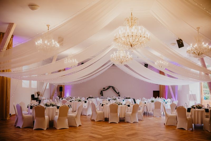 Dvůr Pecínov Svatba