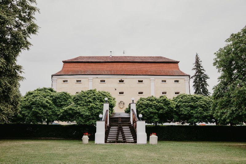 Dvůr Pecínov Svatba